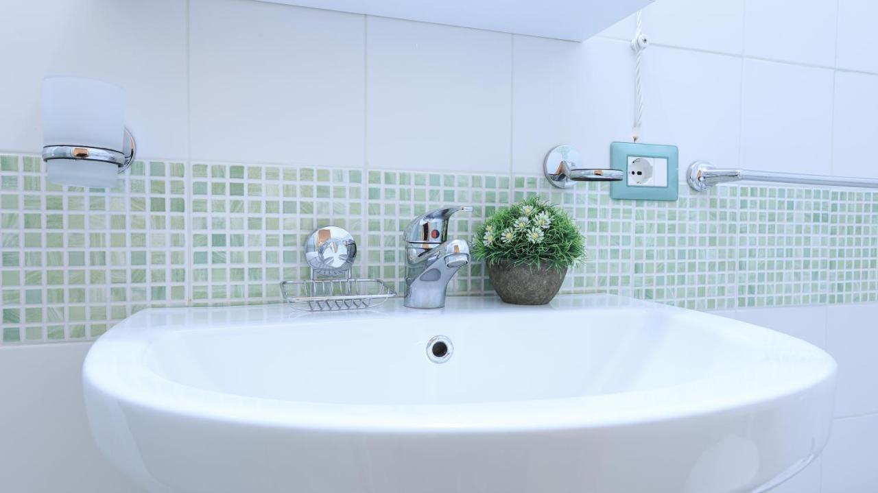 Welcomely - S'Apposentu Hotel Bosa Luaran gambar