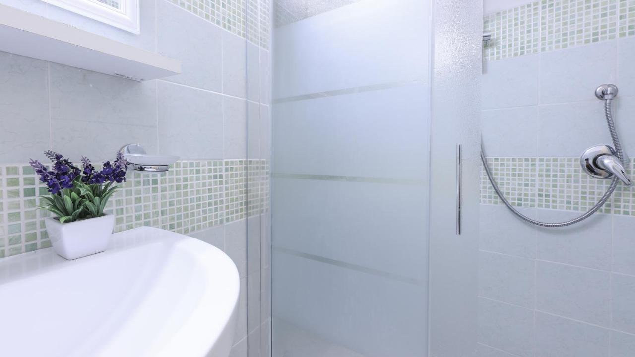 Welcomely - S'Apposentu Hotel Bosa Luaran gambar