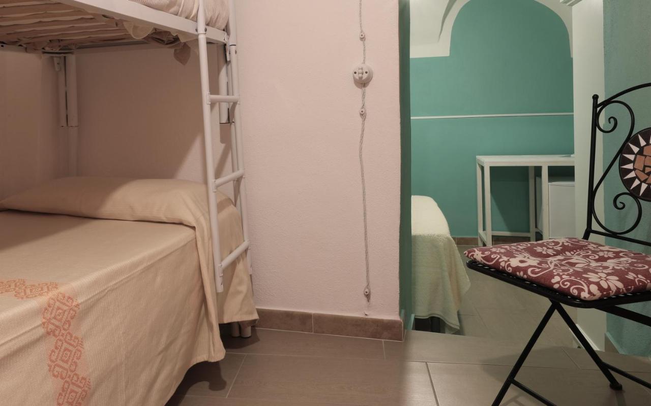Welcomely - S'Apposentu Hotel Bosa Luaran gambar